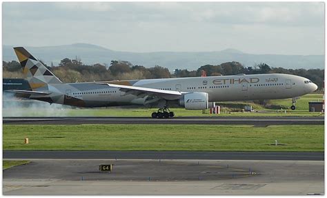 (EY) Etihad Airways 77 Flight Details .